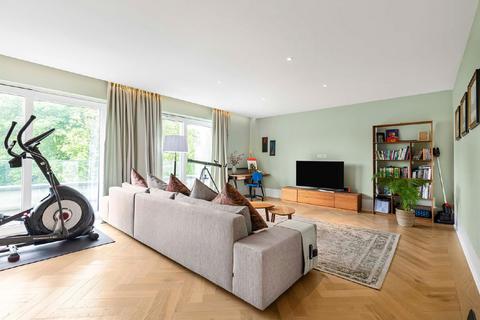 3 bedroom flat for sale, Kersfield Road, London