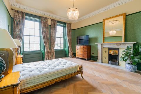 3 bedroom flat to rent, St Vincent Crescent, Finnieston, Glasgow, G3