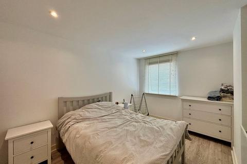 1 bedroom flat for sale, Flat 2, 15 Tarves Way, Greenwich, London, SE10 9JP