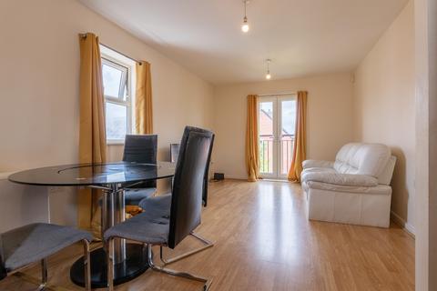 2 bedroom flat for sale, Brompton Road, Hamilton LE5