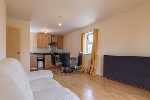 2 bedroom flat for sale, Brompton Road, Hamilton LE5