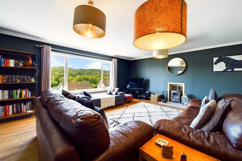 3 bedroom detached bungalow for sale, 11 Fernoch Park, Lochgilphead, Argyll