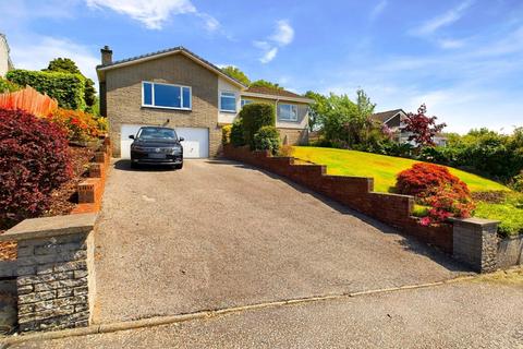 Liscia, 11 Fernoch Park, Lochgilphead, PA31 8TG