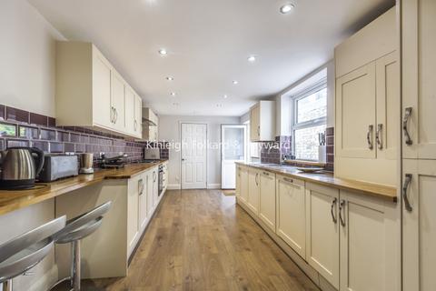 4 bedroom house to rent, Mandrake Road London SW17