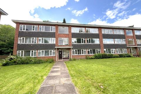 2 bedroom flat to rent, Garrard Gardens, Sutton Coldfield, West Midlands, B73