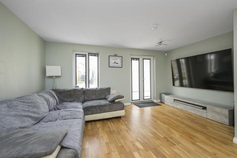 3 bedroom end of terrace house for sale, 13 Wester Kippielaw Court, Dalkeith, EH22 2GB