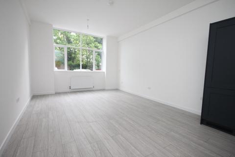 undefined, Old Bedford Road, Luton, LU2