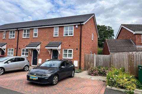 2 bedroom end of terrace house to rent, Village Mews, Marston Green B37