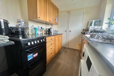2 bedroom maisonette to rent, Valley Rise, Upper Clatford, SP11