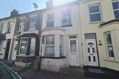 3 bedroom terraced house for sale, Seymour Road, Chatham, ME5