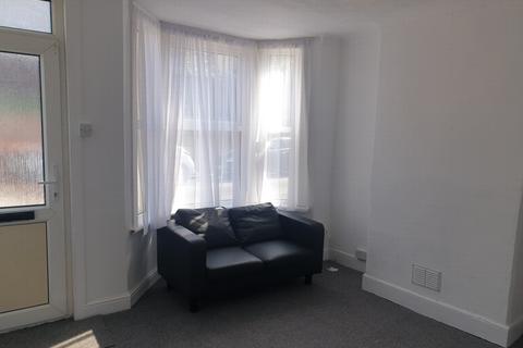 3 bedroom terraced house for sale, Seymour Road, Chatham, ME5