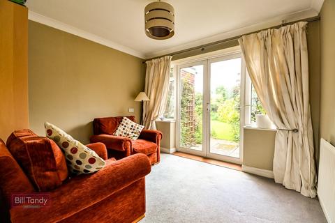 5 Furlong Close, Alrewas, Burton-on-trent, DE13 7EF