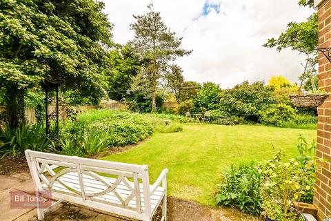 5 Furlong Close, Alrewas, Burton-on-trent, DE13 7EF