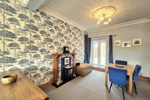 13 Gilfach Road, Tonyrefail, Porth, CF39 8HF