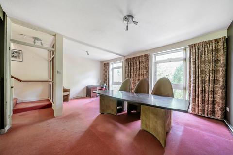 4 bedroom end of terrace house for sale, Peckarmans Wood, Sydenham