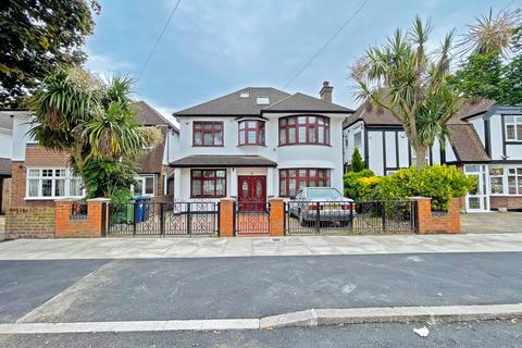 4 bedroom detached house for sale, Minterne Avenue,  Southall, UB2