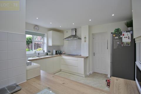 3 bedroom detached house for sale, Honiton Way, Altrincham, Cheshire
