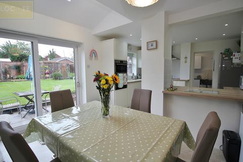 3 bedroom detached house for sale, Honiton Way, Altrincham, Cheshire