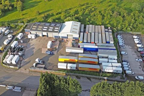 Industrial unit to rent, Unit on, Govan Road, Fenton Industrial Estate, Stoke-on-Trent, ST4 2RS