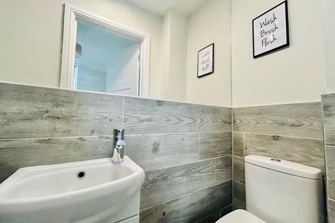 undefined, Wellington Road South, Stockport, Greater Manchester, SK2