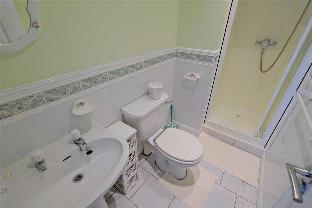 Ensuite