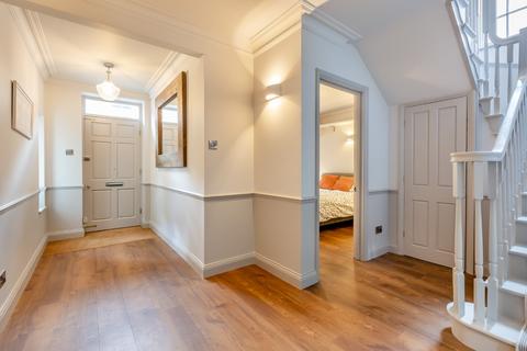 5 bedroom townhouse for sale, St. Peters Lane, Canterbury, Kent