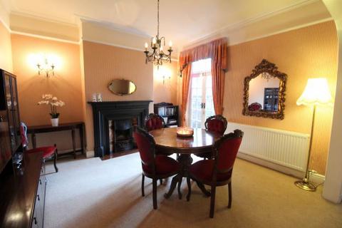 28 Beech Road, Stockton Heath, Warrington, WA4 6LT