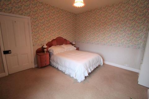 28 Beech Road, Stockton Heath, Warrington, WA4 6LT