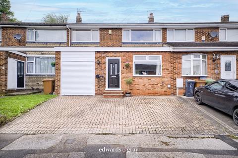 3 bedroom terraced house for sale, Moss Way, Streetly, Sutton Coldfield, B74 2BT