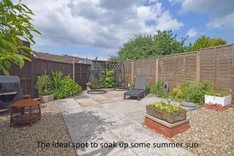 2 bedroom semi-detached bungalow for sale, Spenser Road, King's Lynn PE30