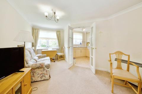 1 bedroom flat for sale, Winchmore Hill Road, London N21