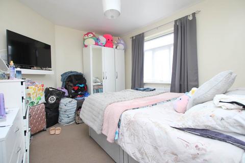 2 bedroom maisonette for sale, Devon Road, North Watford