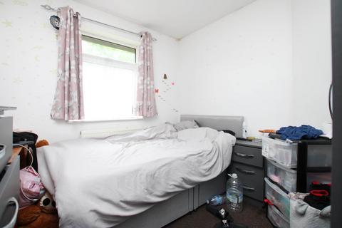 2 bedroom maisonette for sale, Devon Road, North Watford