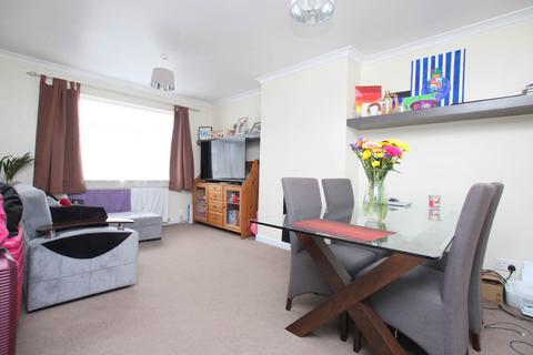 2 bedroom maisonette for sale, Devon Road, North Watford