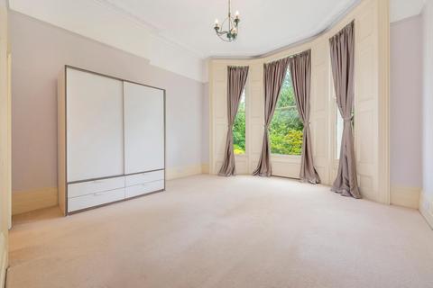 2 bedroom flat for sale, Fellows Road, London, NW3