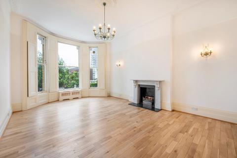 2 bedroom flat for sale, Fellows Road, London, NW3