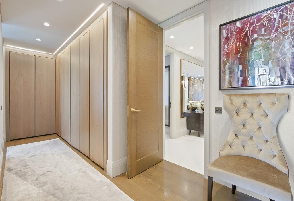 Walk in dressing room