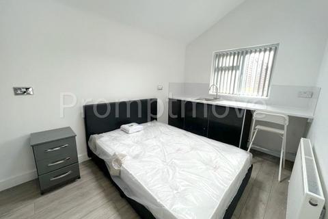 Studio to rent, Stanford Road Luton LU2 0QA