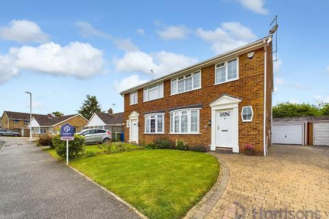 3 bedroom semi-detached house for sale, Auckland Drive, Sittingbourne, Kent, ME10