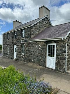 2 bedroom detached house to rent, Rhoslan, Criccieth LL52