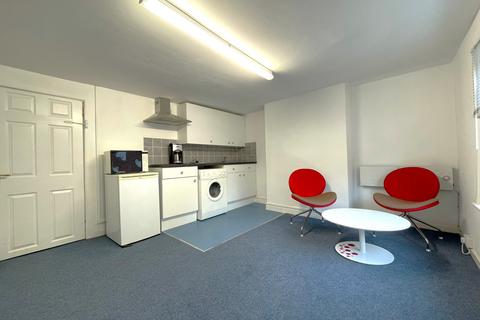 1 bedroom maisonette to rent, Tavistock Street, Bedford, MK40