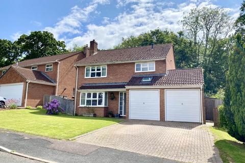 4 bedroom detached house for sale, Canterbury Way, Exmouth