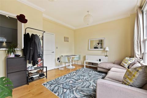 1 bedroom flat to rent, Church Street, London