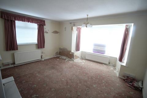 3 bedroom ground floor flat for sale, Queens Court, Blackpool FY2