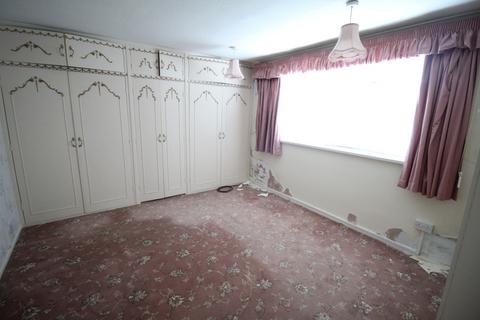 3 bedroom ground floor flat for sale, Queens Court, Blackpool FY2