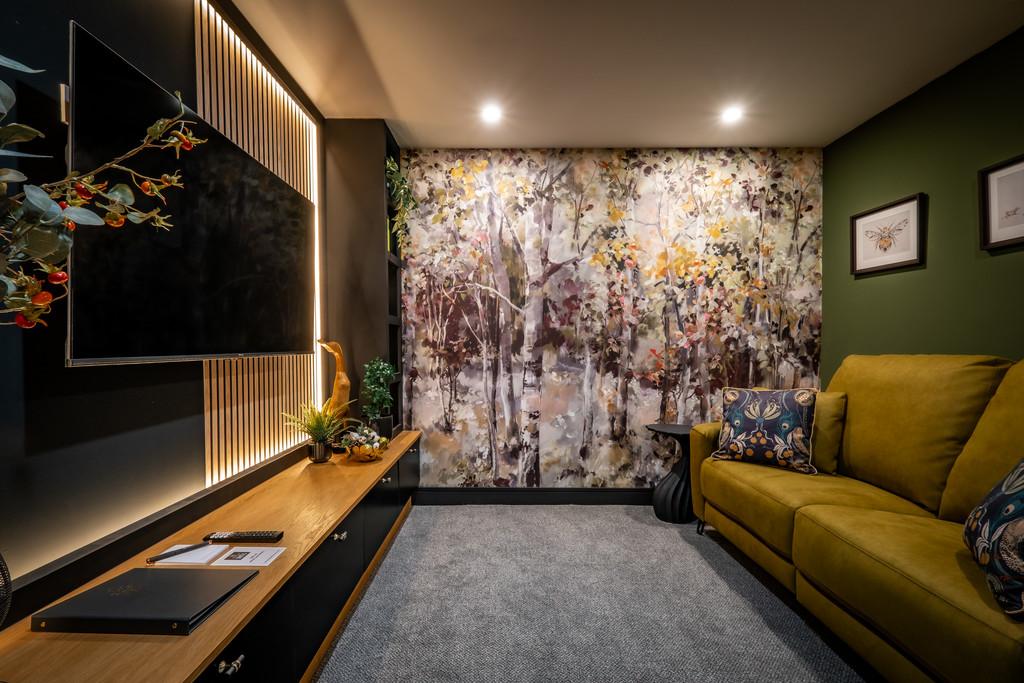 Bedroom Eight