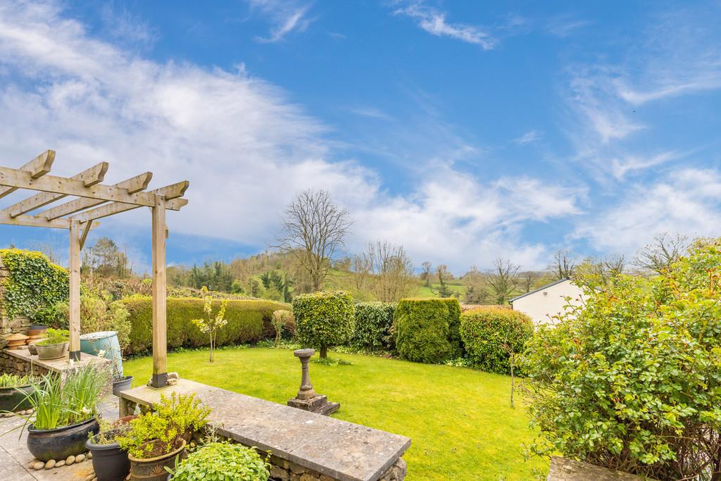 1 Sands View, Leasgill, LA7 7EX 1 bed apartment for sale £210,000