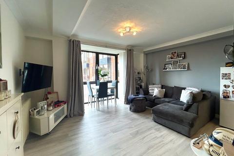 1 bedroom apartment for sale, Gordon Road SS1