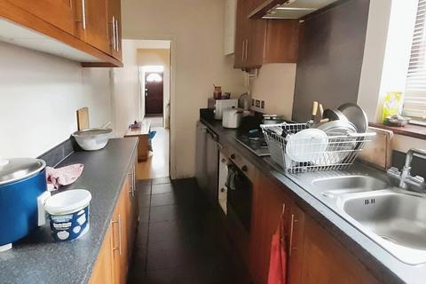 3 bedroom end of terrace house for sale, Stuart Street, Leicester