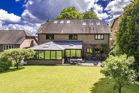 5 bedroom detached house for sale, 4 Hill Gardens, Streatley on Thames, RG8